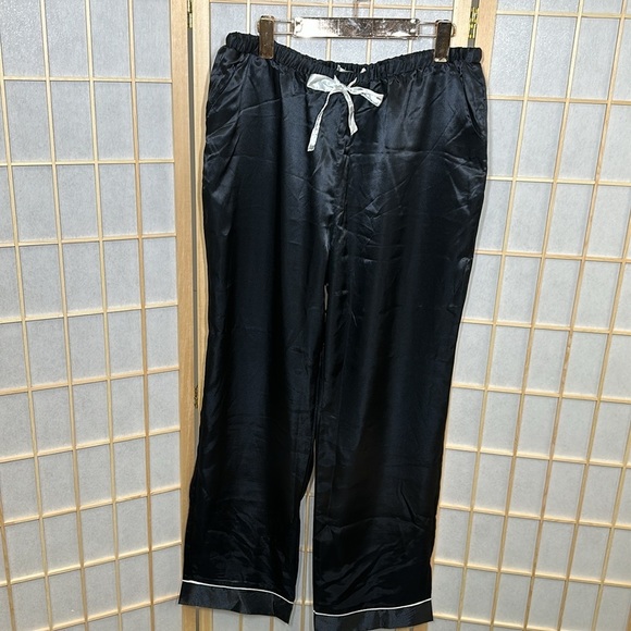 K Jordan Masseys Satin Pajama Set Sz XL - Picture 3 of 10